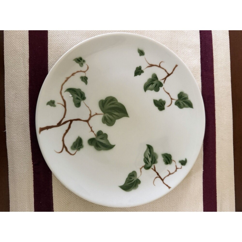 Vtg Princess China Tru-Tone Moderne Ivy Green Leaves Salad Plate Mid Century